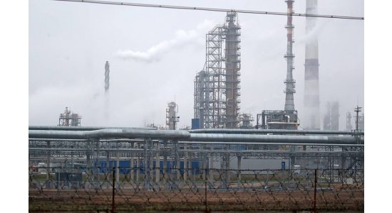 Белорусские НПЗ начали заключать контракты с нефтяными компаниями РФ по цене $4 за баррель