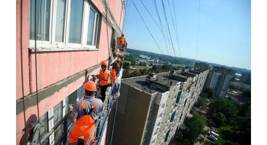 Жителей Москвы и Подмосковья освободили от платы за капремонт